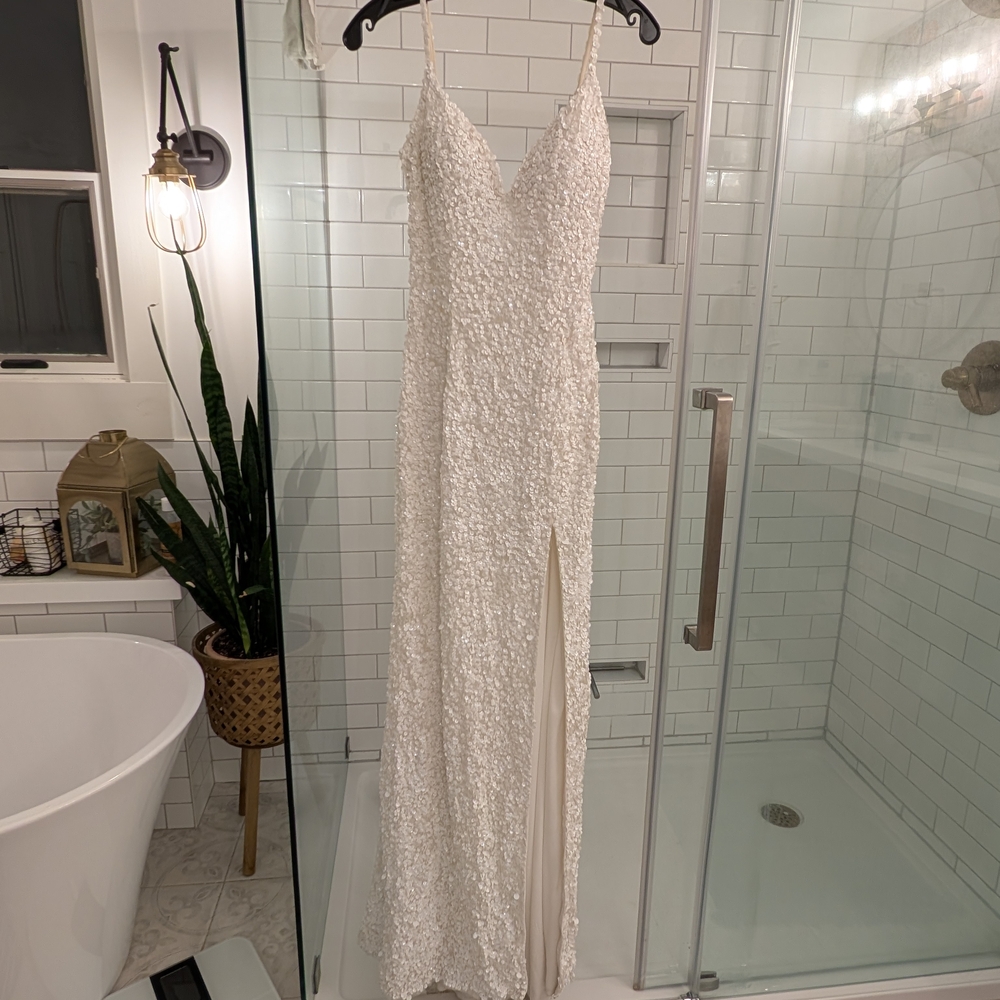 Elegant White Textured Gown